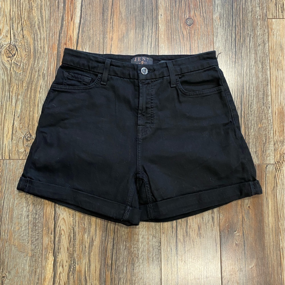Jen 7 by Seven Jeans - Mid Roll Up Shorts - Black Size 4